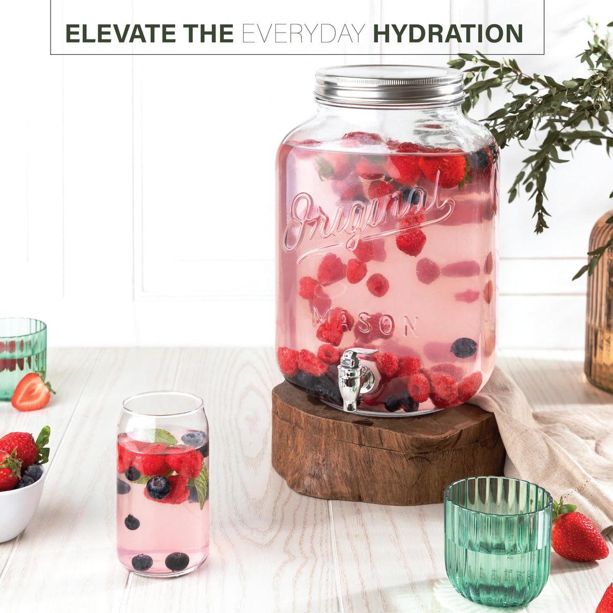 2 Gallon Glass Drink Dispenser with Spigot Q586533