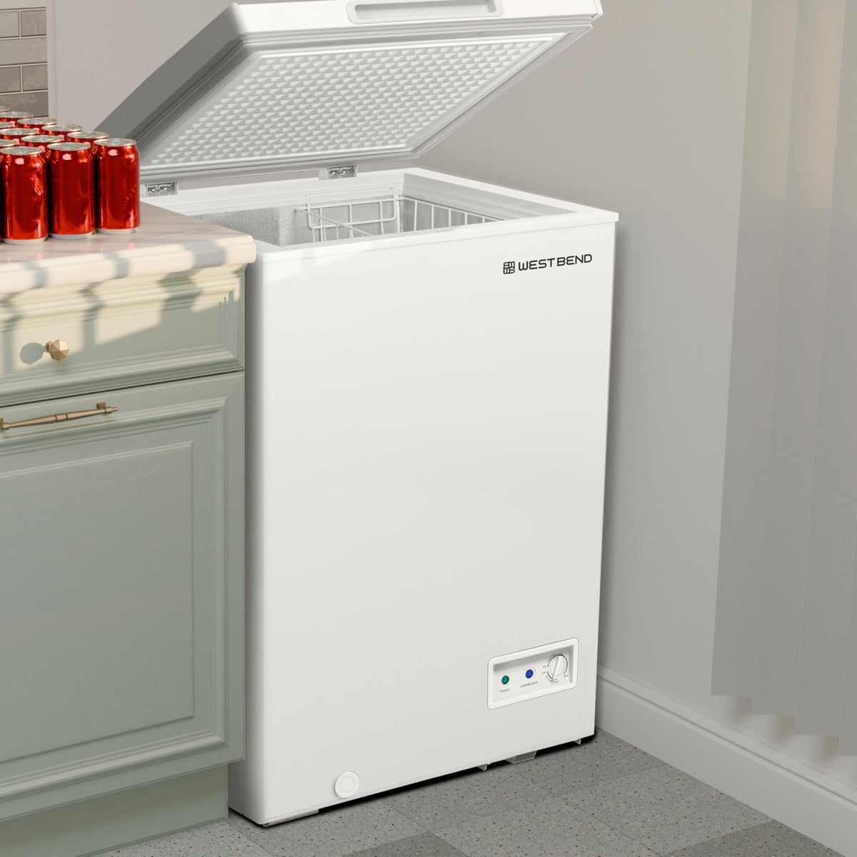 White 5-Cu.Ft Chest Freezer with Adjustable Temperature Control I846