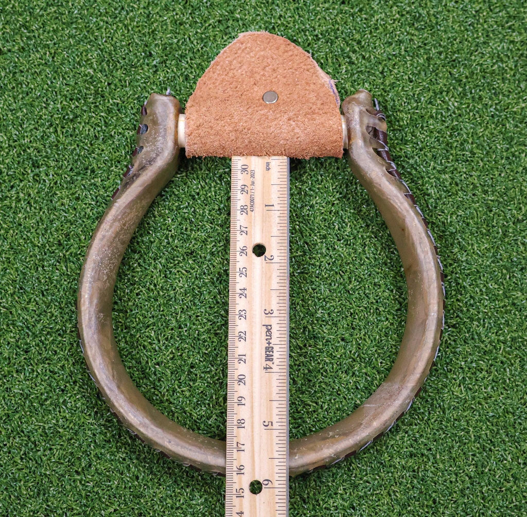 Oxbow Round Metal Western Stirrups K164905