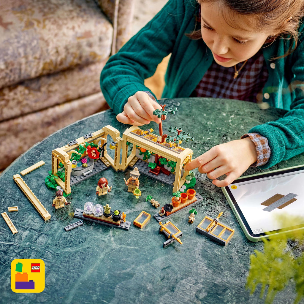 Harry Potter Hogwarts Castle Herbology Toy Blocks R2288